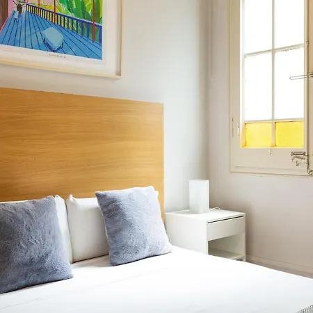 Sagrada Familia Iii By Enjoy